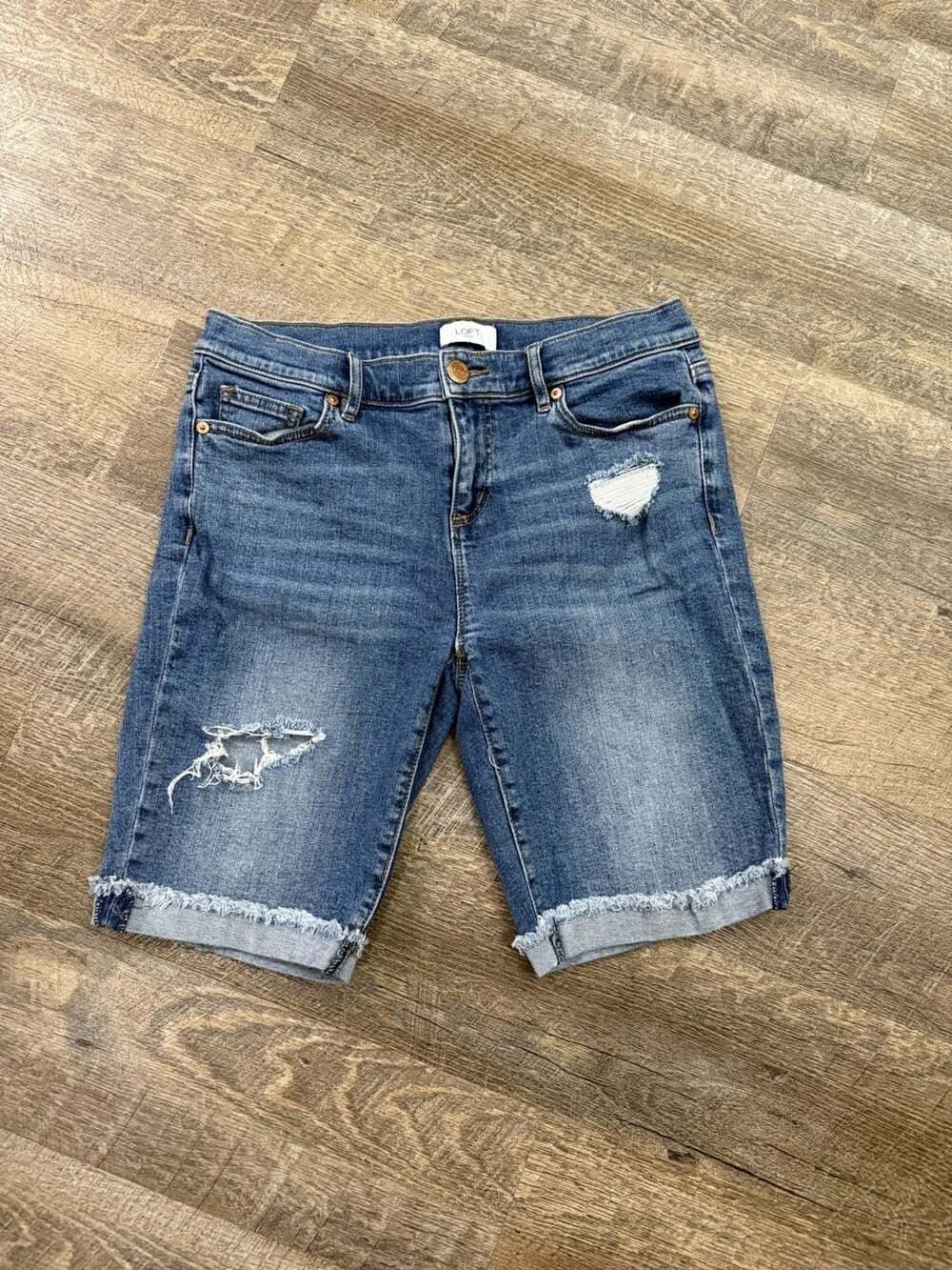 LOFT Cutoff Jean Shorts Women Mid-Rise Raw Hem Blue Denim Stretch Size 4 Great